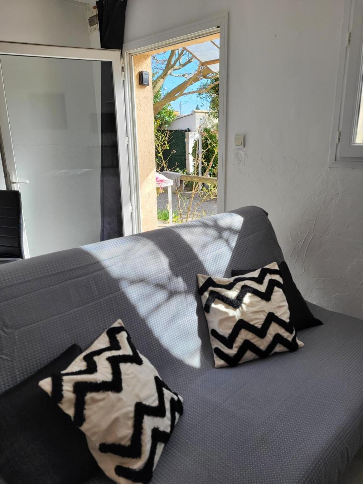 Apartamento Abrivado Aimargues Exterior foto
